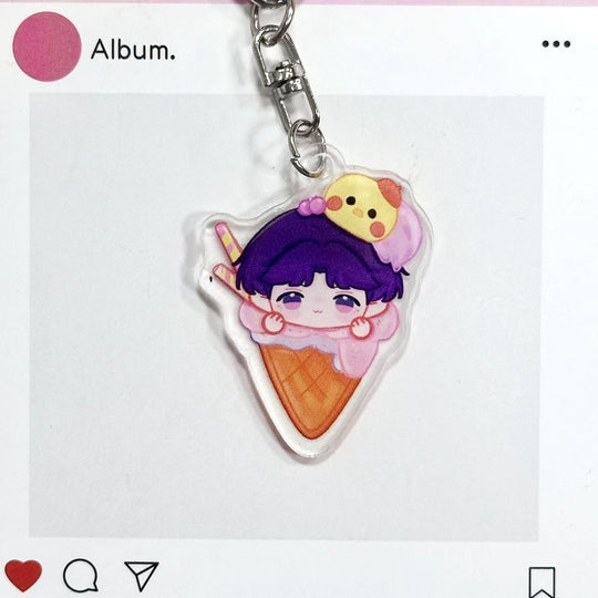 Love and Deepspace Ice Cream Keychain