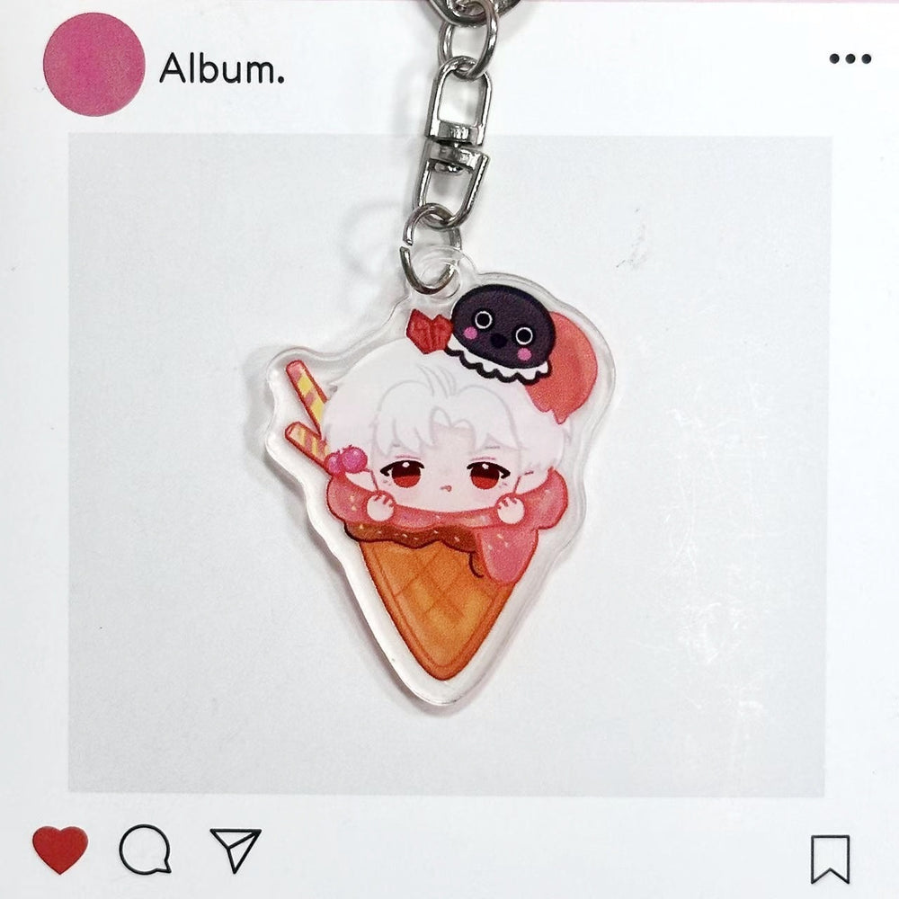 Love and Deepspace Ice Cream Keychain